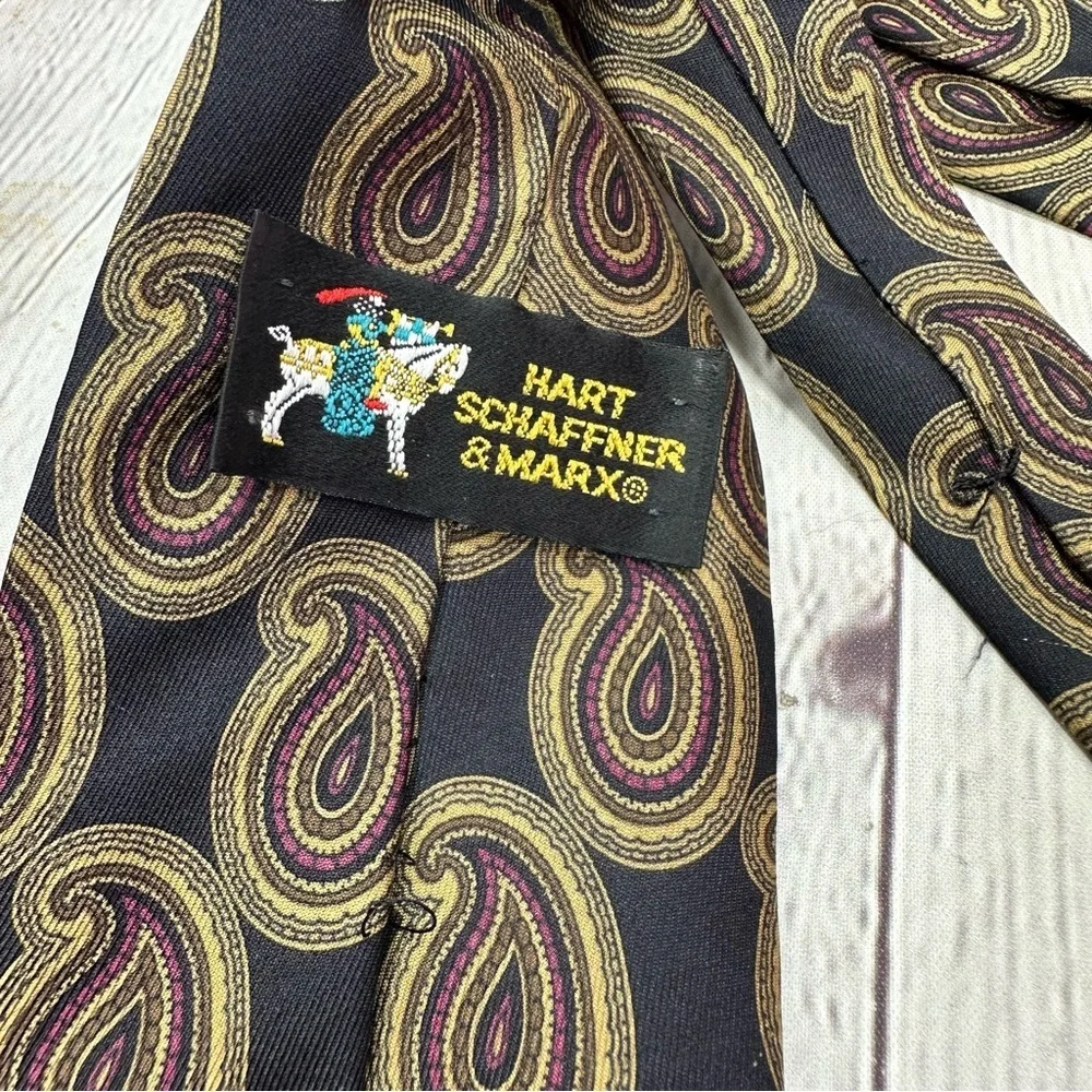vtg Hart Schaffner Marx black Paisley silk Tie office professional